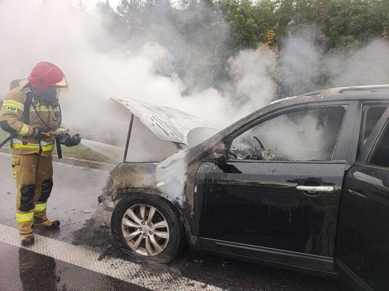 Pożar auta na S6