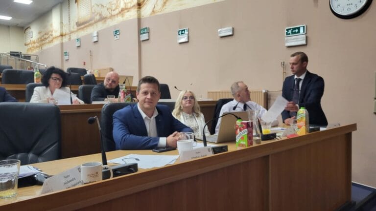 Radni zaczynają rozliczać Burmistrza z obietnic wyborczych