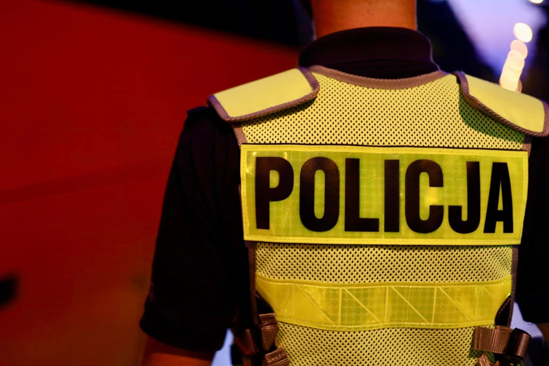 Nie zatrzymał się do kontroli drogowej w dodatku posiadał aktywny zakaz prowadzenia pojazdów mechanicznych policja