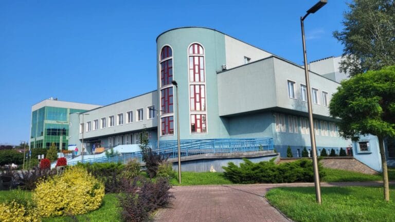 Śledztwo w cieniu urzędu w Goleniowie: Detektyw, radny i prokuratorskie postępowanie