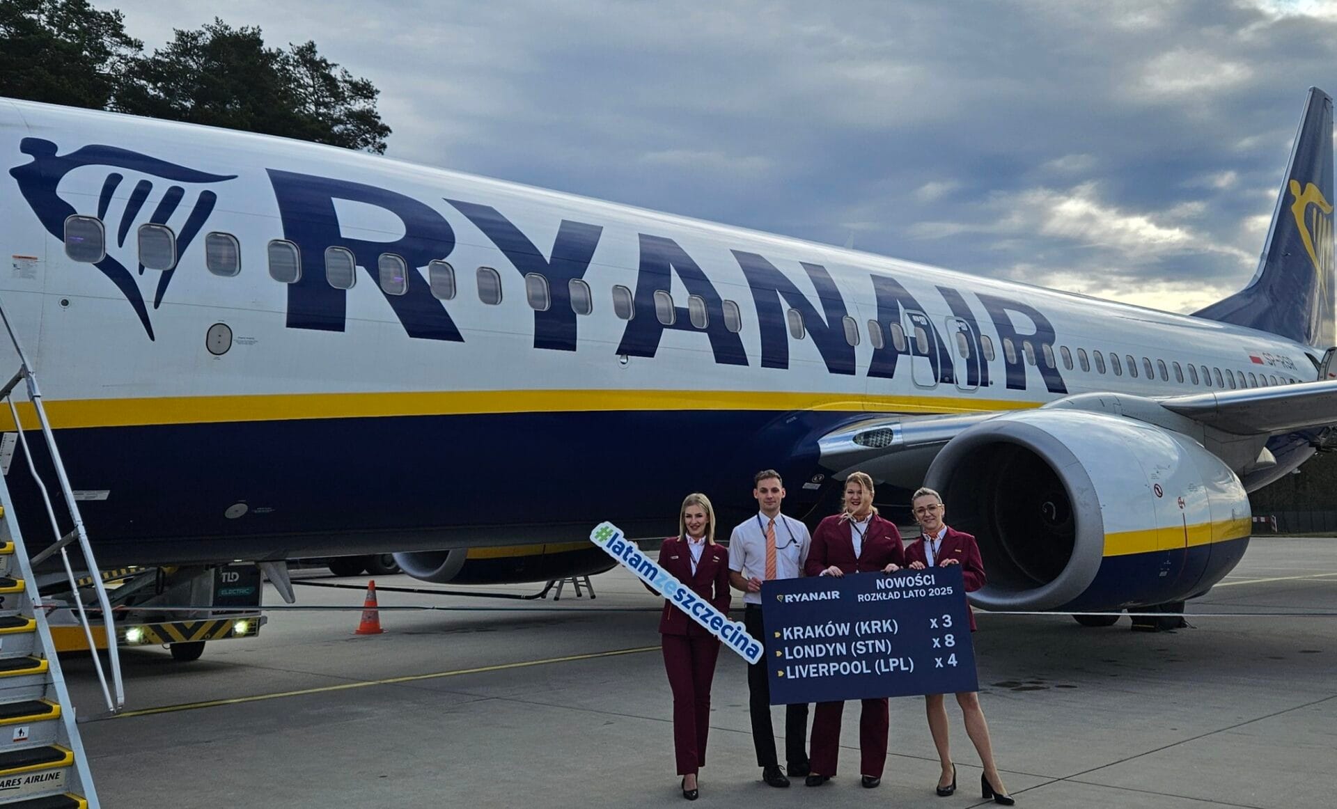 lot szczecin - kraków