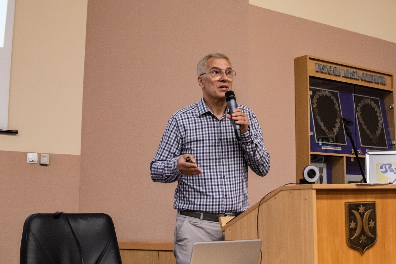 „Nieprawdziwe zarzuty - Odpowiadam faktami!” – Mocne stanowisko Tomasza Banacha w sprawie majątkowych oskarżeń ... Banach 3