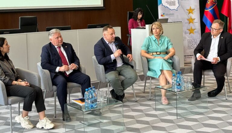 Partnerstwo i zatrudnienie biznesu w regionie