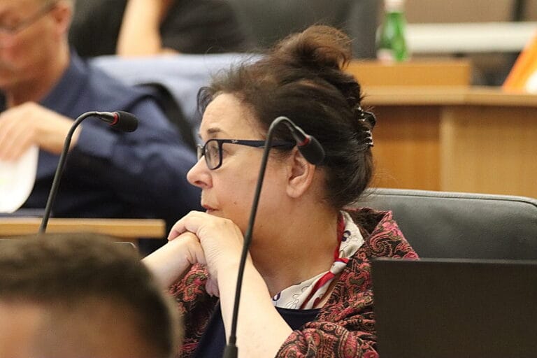 Gminna gospodarka odpadami pod lupą. Bardzo konkretne pytania radnej Ireny Henkelman