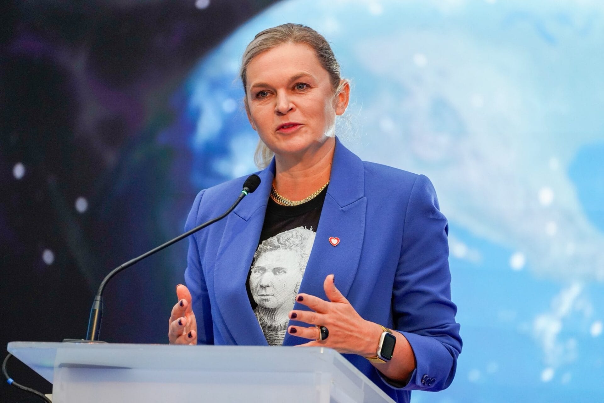 MEN: wkrótce wyniki ewaluacji dotyczącej zniesienia obowiązkowych prac domowych Nowacka