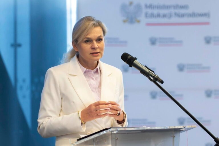 Edukacja zdrowotna od 1 września przedmiotem obowiązkowym. Jest decyzja resortu
